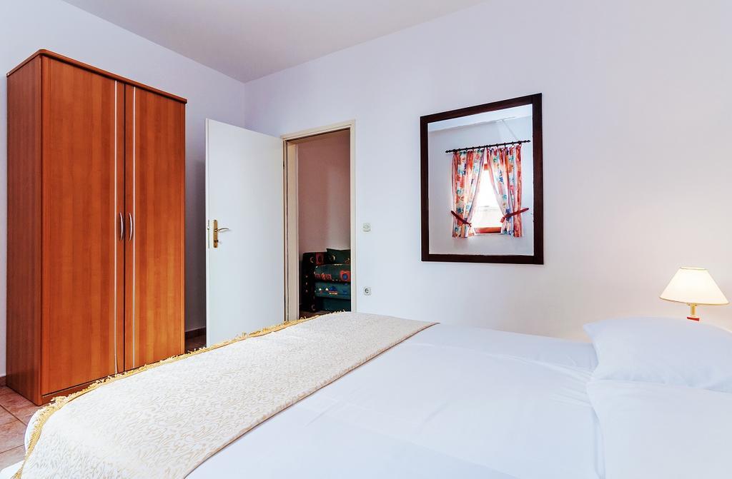 Villa Mare Apartments Vir Dış mekan fotoğraf